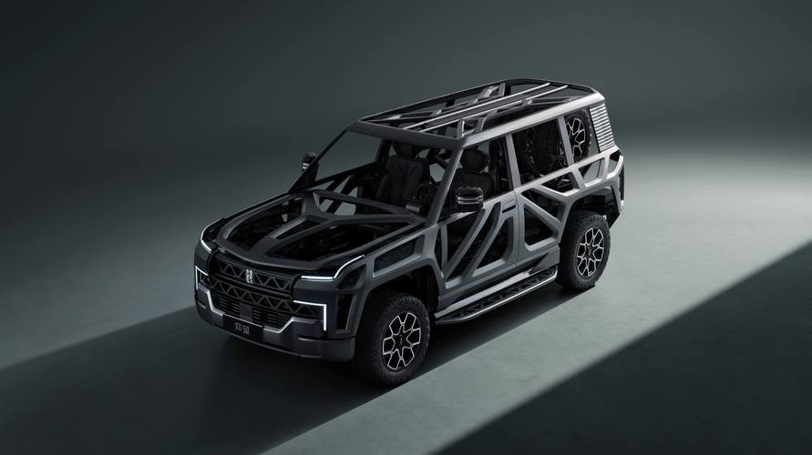 重庆万州区欧浩耀企业管理咨询仰望U8硬派越野的科技魅力，国能汽车对传统燃油车市场的冲击